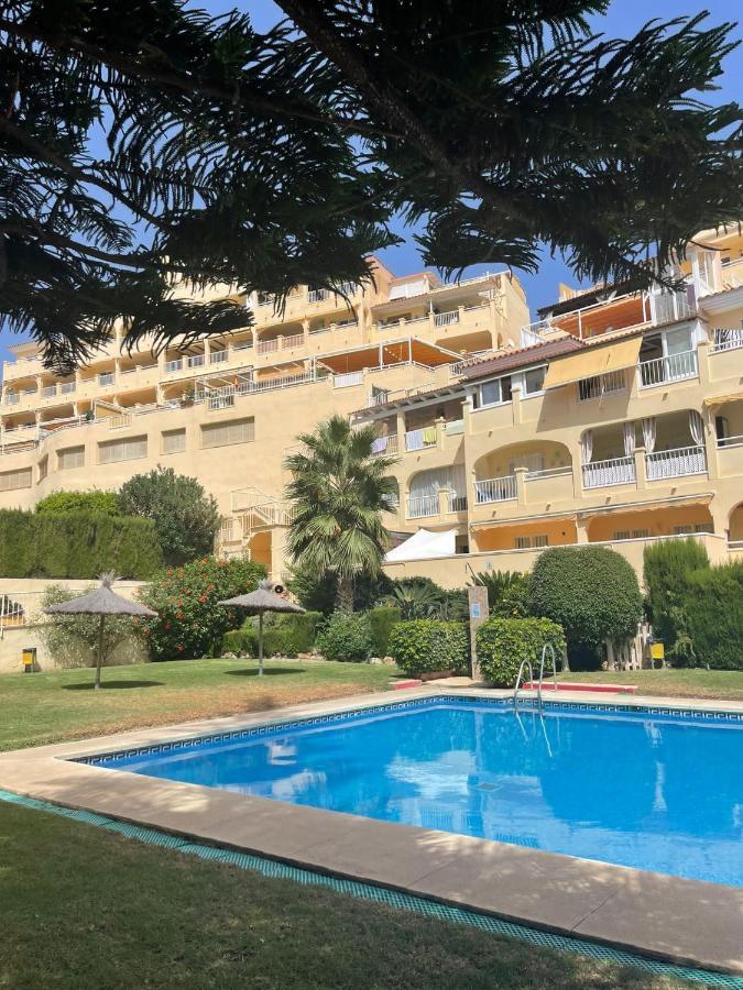 בנאלמדנה Room With Sea And Mountain Views Habitacion En Piso Compartido Para 1 O 2 Personas מראה חיצוני תמונה